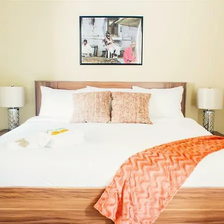 Architectural 2Br In Lincoln Park By Sonder Apartment